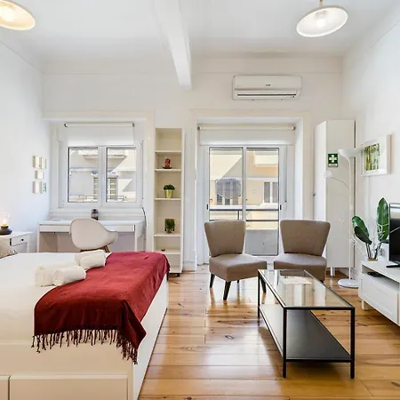 Guestready - Lovely And Cozy In Alcantara Apartament