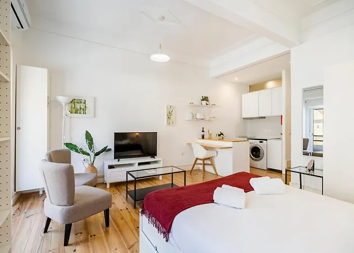 Guestready - Lovely&cozy In Alcântara * Lisboa