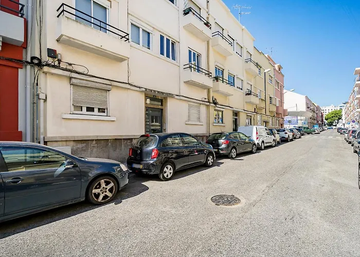 Guestready - Lovely&cozy In Alcântara * Lisboa